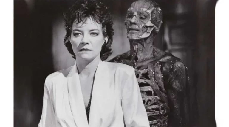 Photo N & B du film Hellraiser : Le Pacte, de Clive Barker